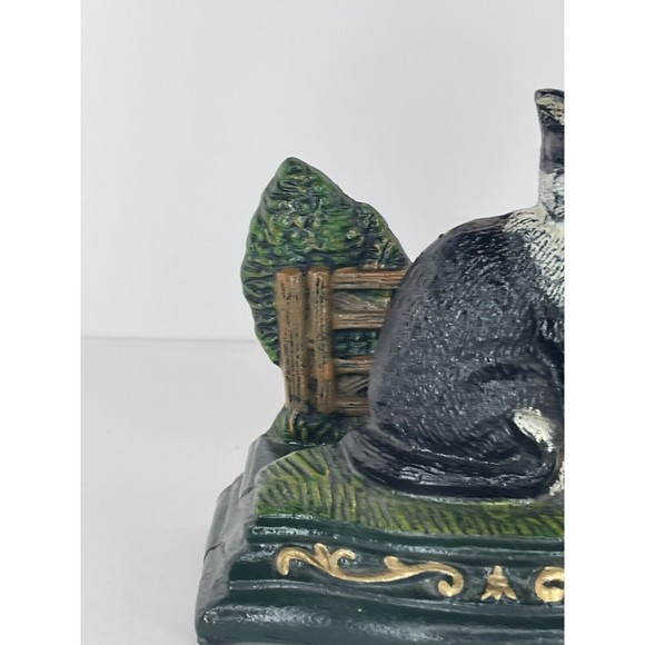 Vintage Hubley Cast Iron Kitty Cat in the yard Napkin/Letter Holder Door… - Picture 3 of 6